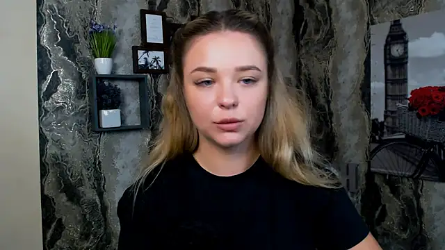 NicoleAura live
