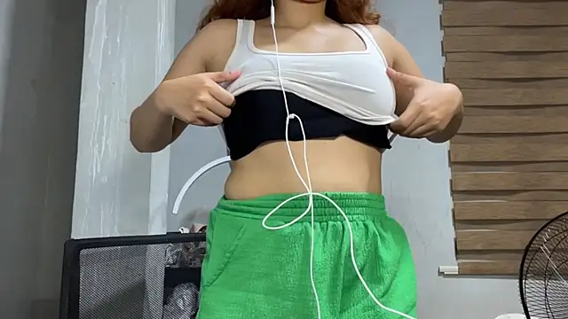 RickiMince live