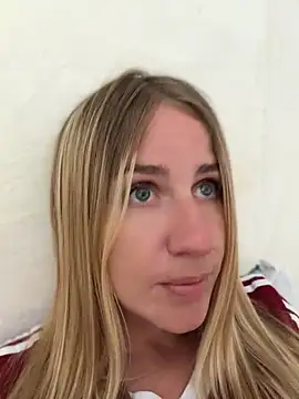 AnnaMist_ live
