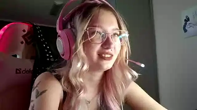 FunnyLila live