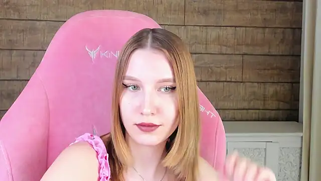 LiliLinn live