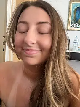 curvyflawless live
