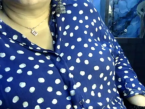 Soniya_Sha live