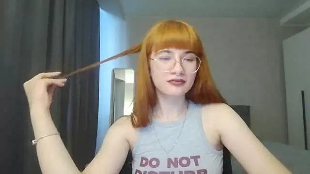 NeeCarfave live