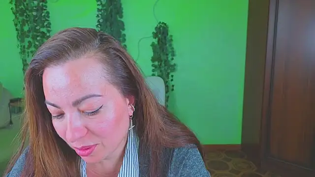 Zoe_Zephyr live