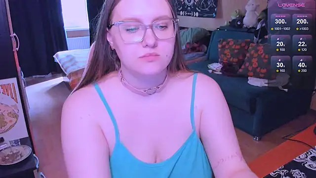 Alice_Dreamgirl_ live