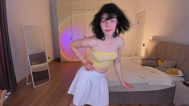 Ellie_baillie live