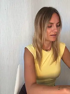 Milla__one live