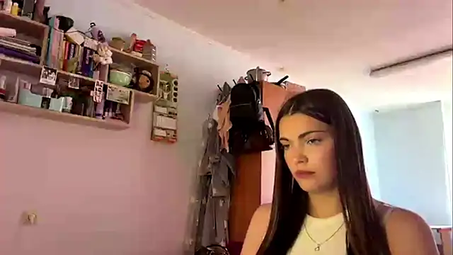 Ameliamali live