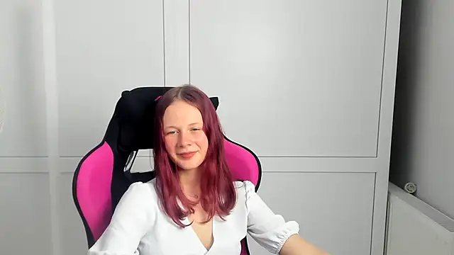 Skylar_spring live