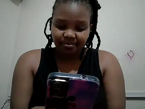 QueenAtynat live