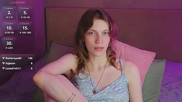 Emily_Cartex live