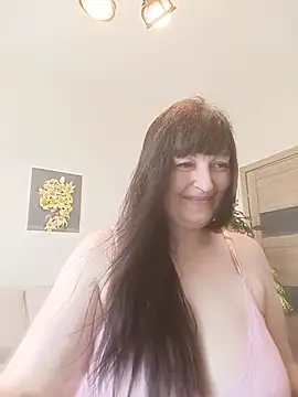 Women-pleasures live
