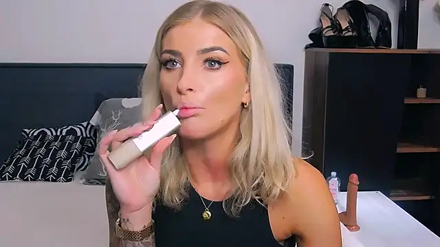 Lia_Benini live