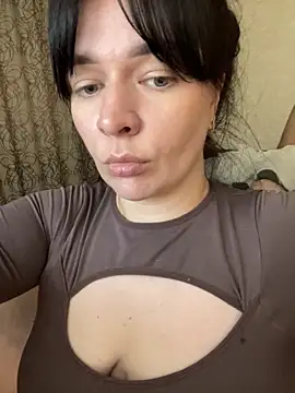 Poly_Nick live