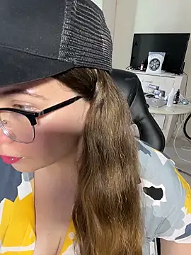 DienkaGreen live