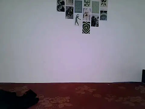 LILY_HOTYY profile
