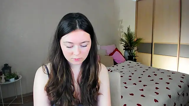 AlluringLookk live