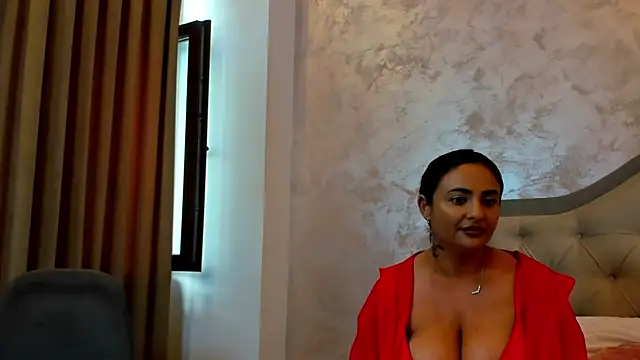 Bianca_Vale live