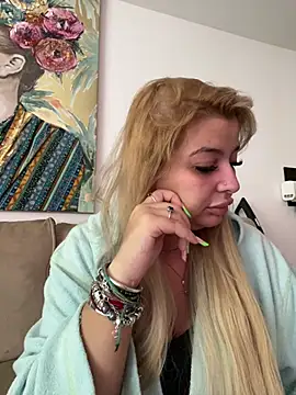 AllysonK live