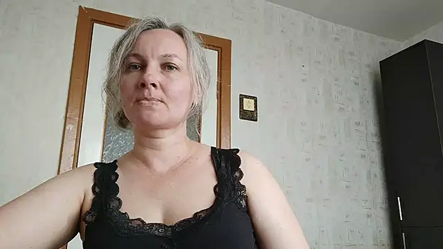 EdithManning live