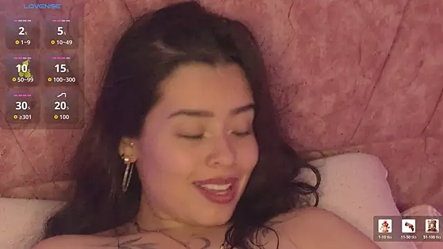 Mia_lopez_1 live