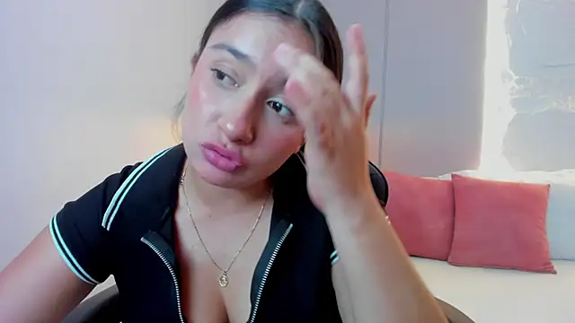 kira_relish live