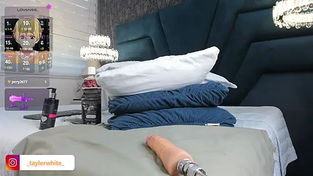 TaylerWhite live