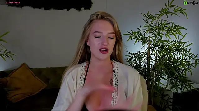 Stacy_River live