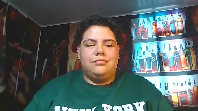 Hailey_Curvy live