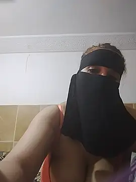 Laty_123 live