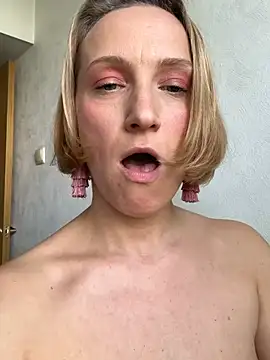UmaTruewoman live