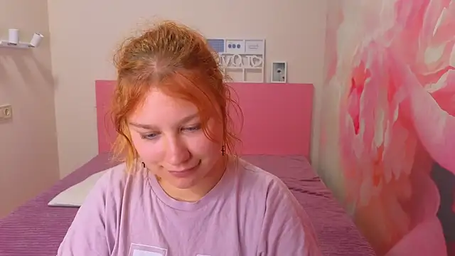 AngelinaLow live