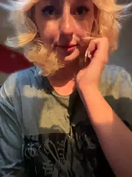 RonnieKiss live