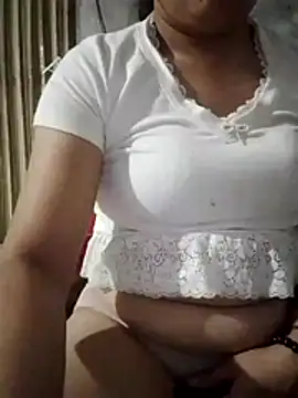 Moon_squirtt live