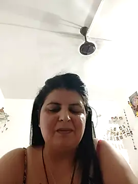 Jann_Riya333 live