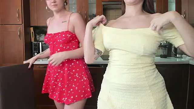 HotCaramellsTV live