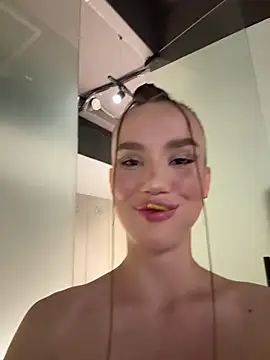 Jasmin_Glow live