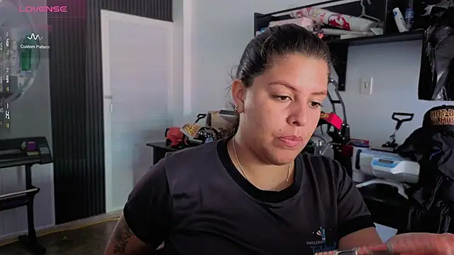 Daniela_mendoza26 live