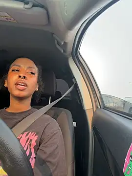 Your_Paris live