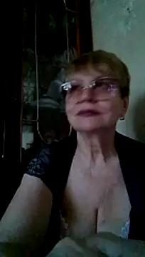 SophieBurns live