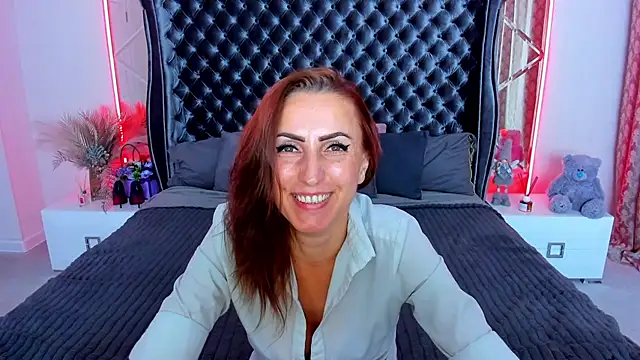 Rebecca_Diamond live
