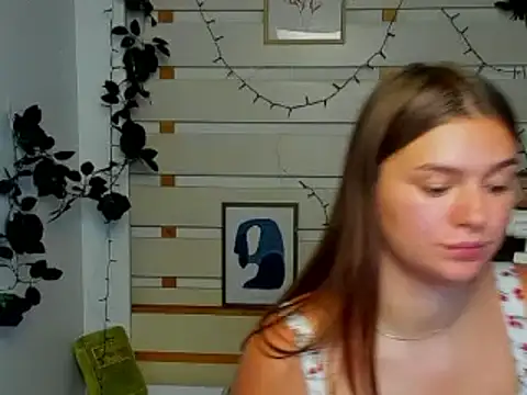 Josephine_Kiss live