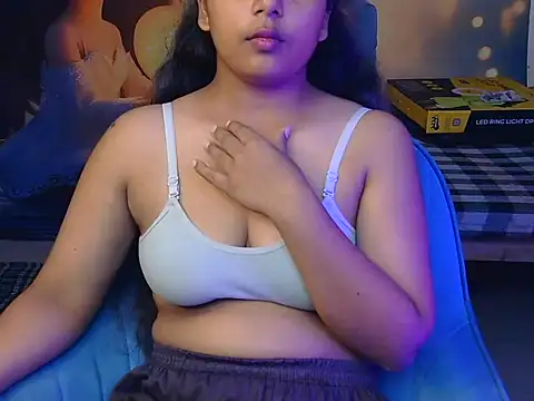 miss-riya19 live