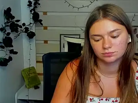 Josephine_Kiss live