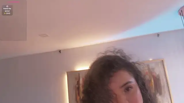 KylieJenkins live