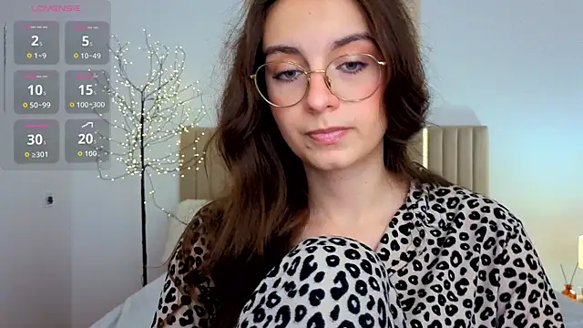 Real_cutie1 live