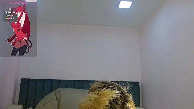 april_bunnyy live