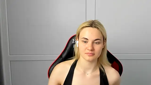 Emma_starrs_ live