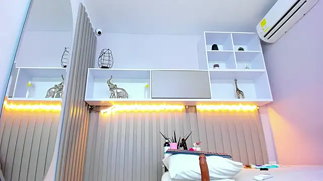 natalyWilliams live